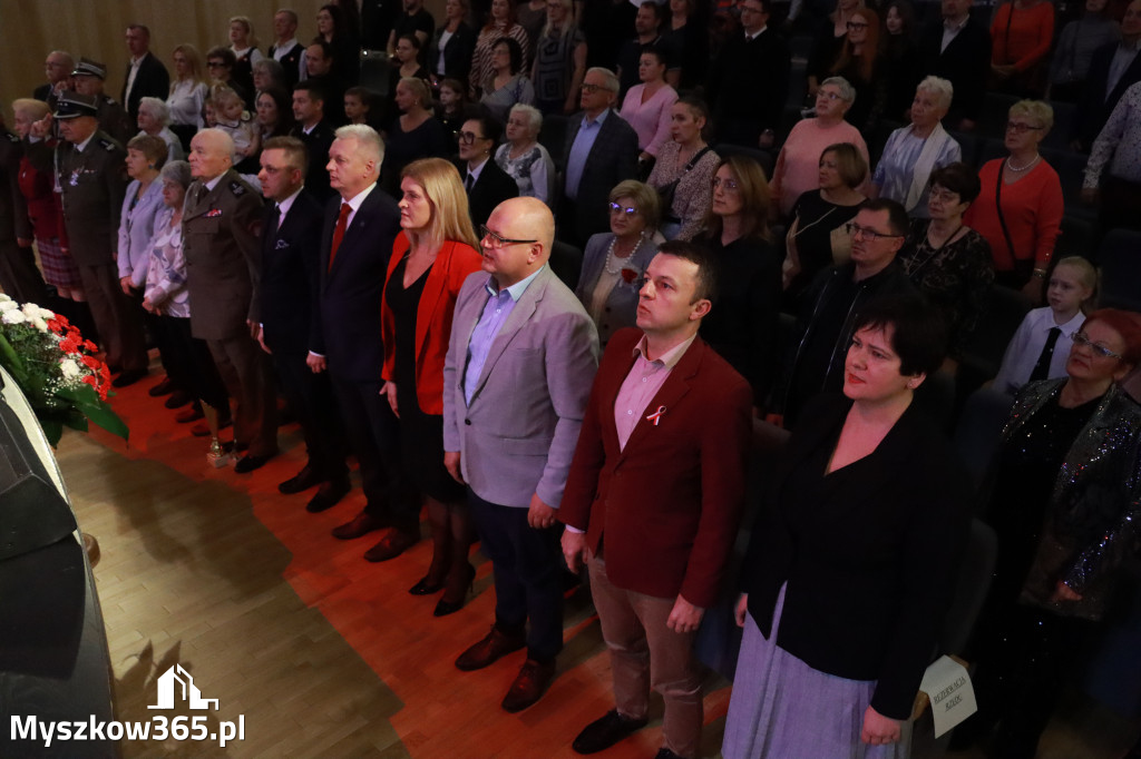 Fotorelacja I: XXVIII Wojewódzki Festiwal Pieśni Patriotycznej w Myszkowie