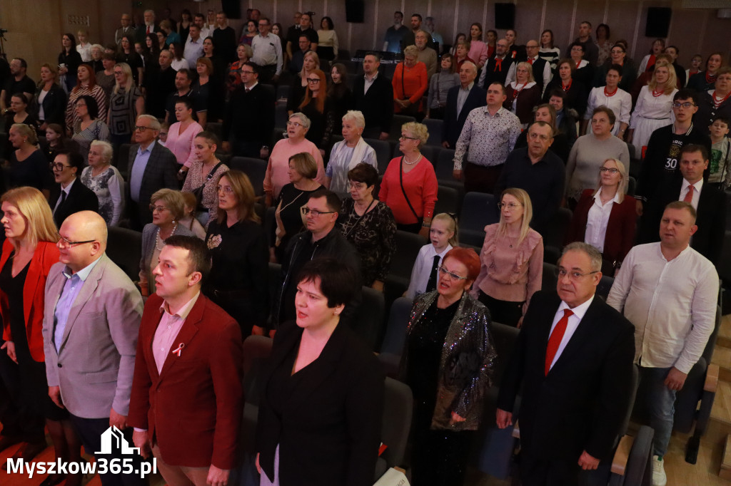 Fotorelacja I: XXVIII Wojewódzki Festiwal Pieśni Patriotycznej w Myszkowie