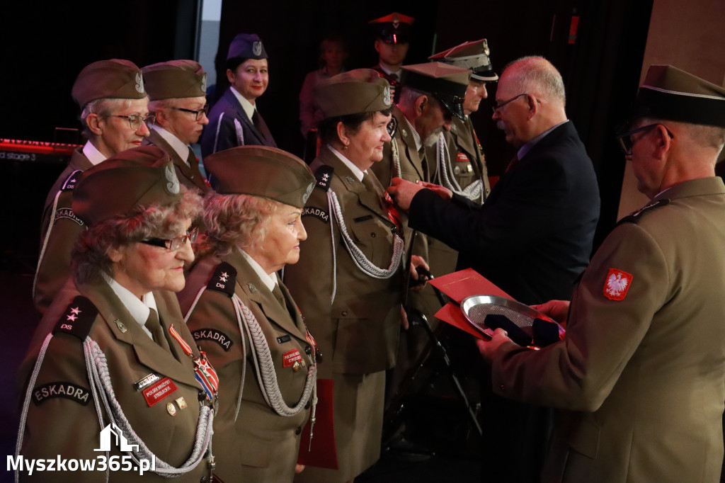 Fotorelacja I: XXVIII Wojewódzki Festiwal Pieśni Patriotycznej w Myszkowie