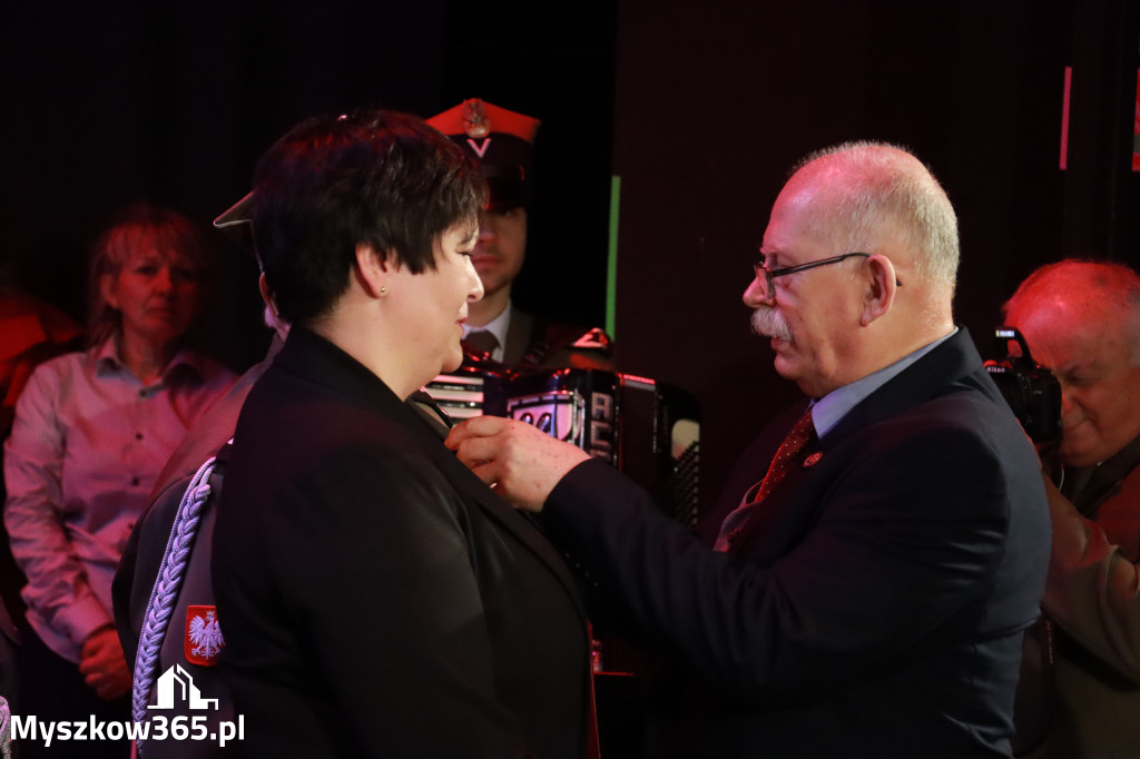 Fotorelacja I: XXVIII Wojewódzki Festiwal Pieśni Patriotycznej w Myszkowie