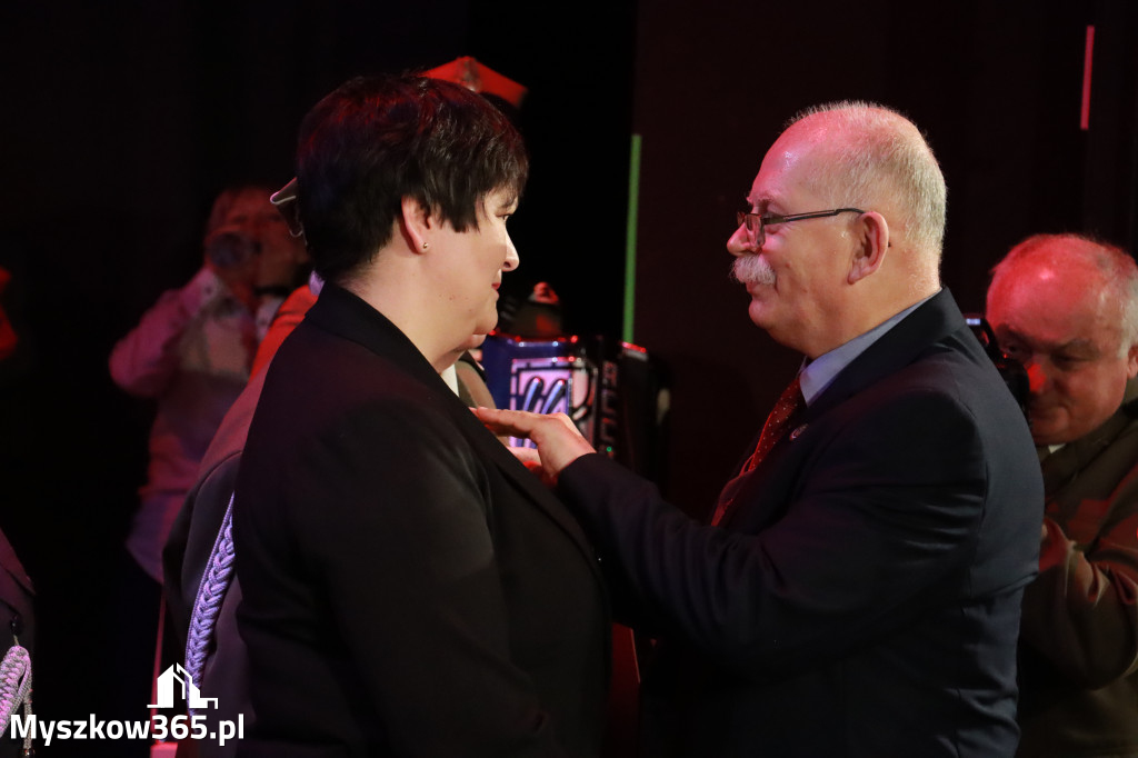 Fotorelacja I: XXVIII Wojewódzki Festiwal Pieśni Patriotycznej w Myszkowie