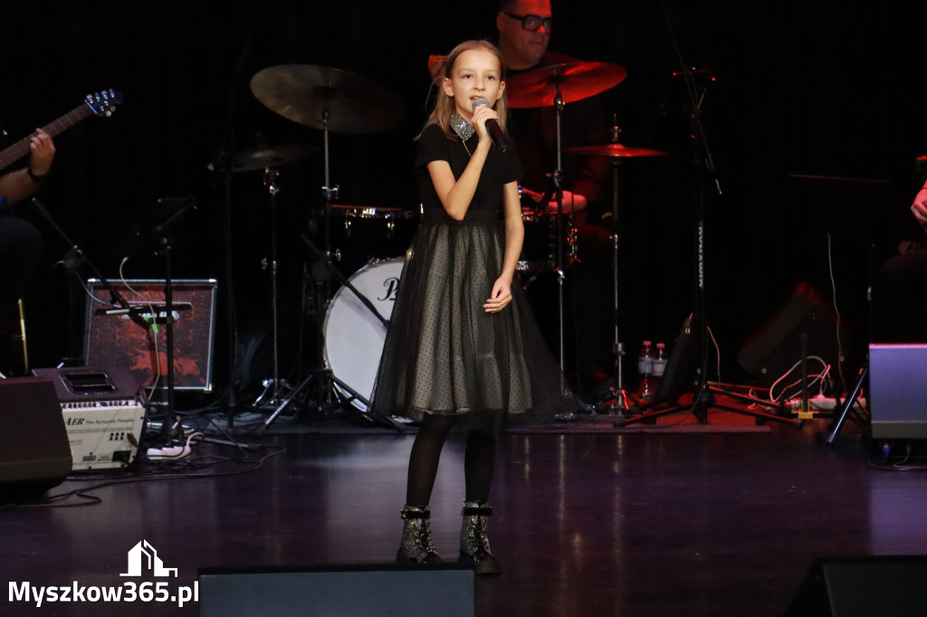 Fotorelacja I: XXVIII Wojewódzki Festiwal Pieśni Patriotycznej w Myszkowie