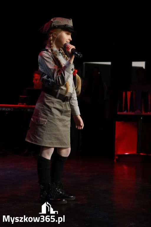 Fotorelacja I: XXVIII Wojewódzki Festiwal Pieśni Patriotycznej w Myszkowie