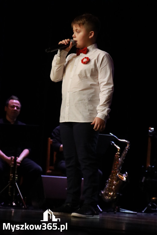 Fotorelacja I: XXVIII Wojewódzki Festiwal Pieśni Patriotycznej w Myszkowie