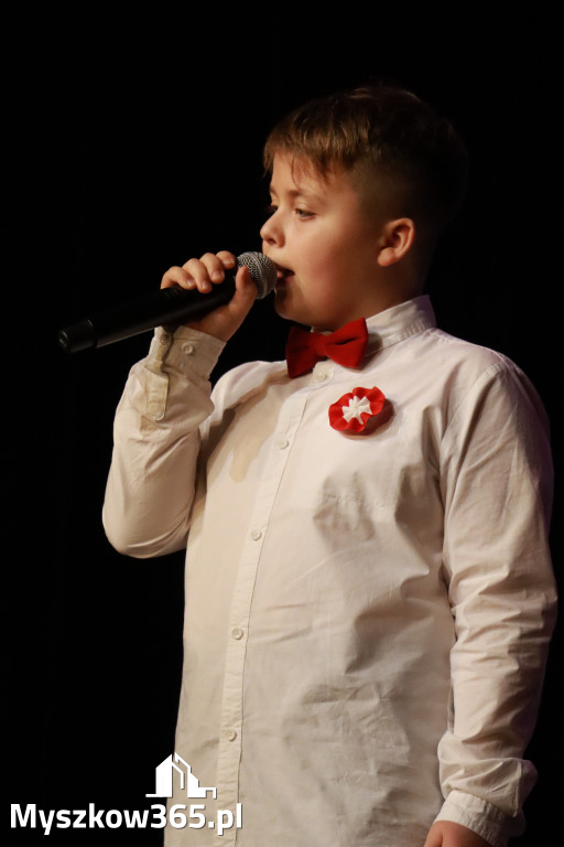 Fotorelacja I: XXVIII Wojewódzki Festiwal Pieśni Patriotycznej w Myszkowie