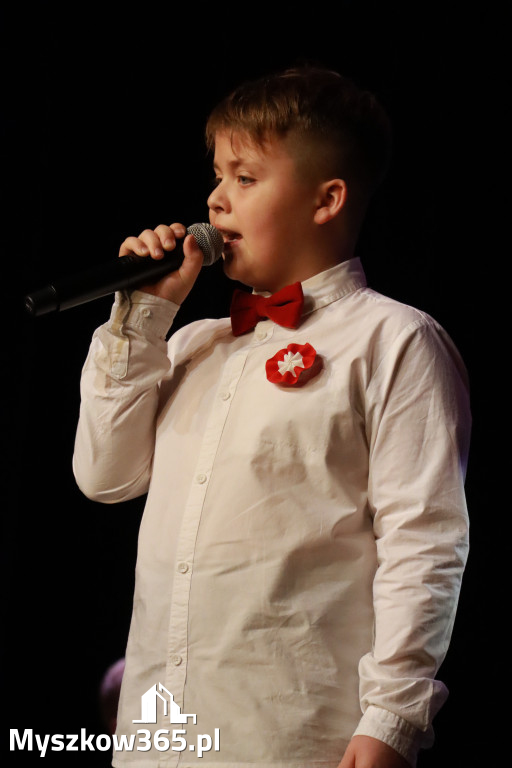 Fotorelacja I: XXVIII Wojewódzki Festiwal Pieśni Patriotycznej w Myszkowie