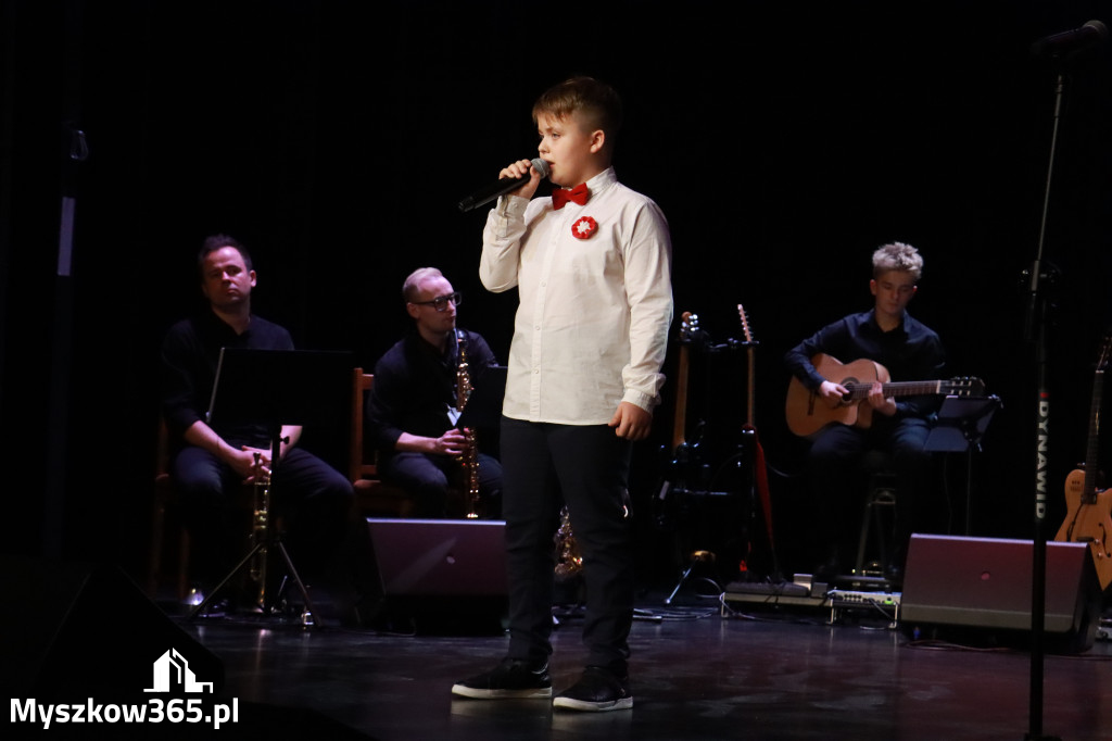 Fotorelacja I: XXVIII Wojewódzki Festiwal Pieśni Patriotycznej w Myszkowie