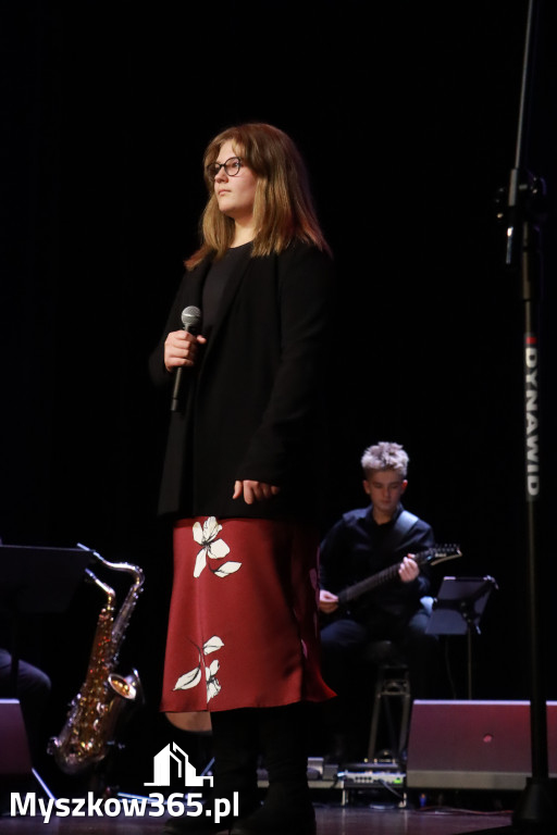 Fotorelacja I: XXVIII Wojewódzki Festiwal Pieśni Patriotycznej w Myszkowie