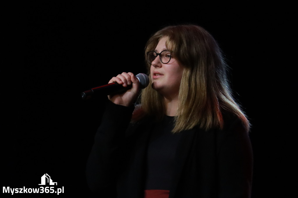 Fotorelacja I: XXVIII Wojewódzki Festiwal Pieśni Patriotycznej w Myszkowie