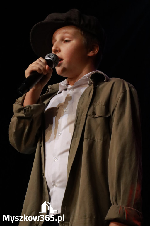 Fotorelacja I: XXVIII Wojewódzki Festiwal Pieśni Patriotycznej w Myszkowie