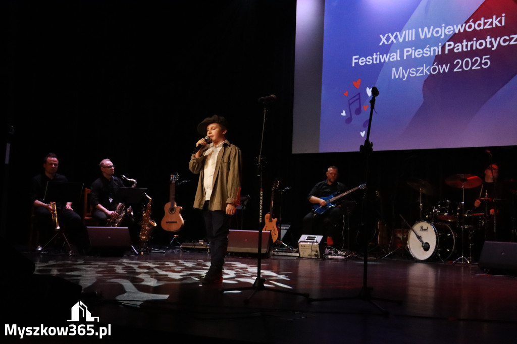 Fotorelacja I: XXVIII Wojewódzki Festiwal Pieśni Patriotycznej w Myszkowie