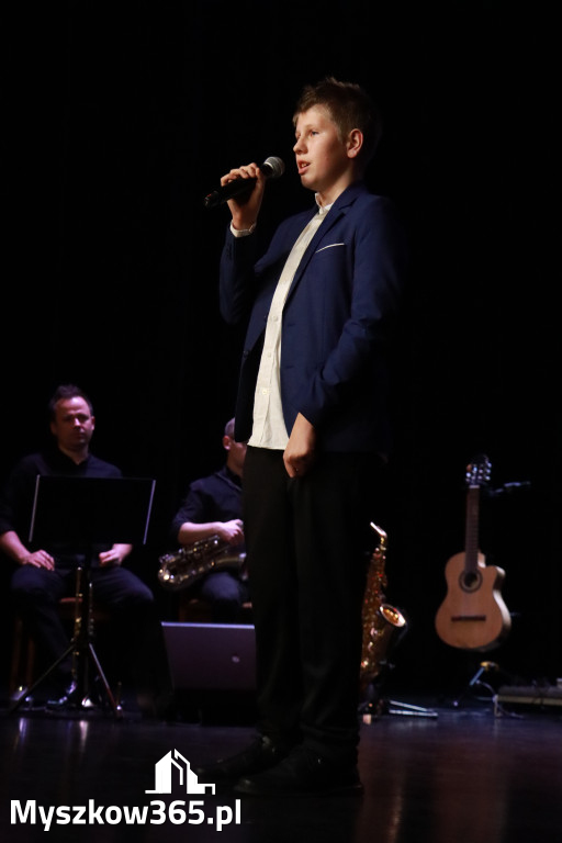 Fotorelacja I: XXVIII Wojewódzki Festiwal Pieśni Patriotycznej w Myszkowie