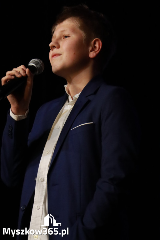 Fotorelacja I: XXVIII Wojewódzki Festiwal Pieśni Patriotycznej w Myszkowie