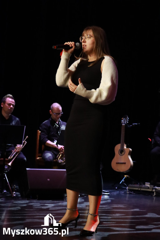 Fotorelacja I: XXVIII Wojewódzki Festiwal Pieśni Patriotycznej w Myszkowie