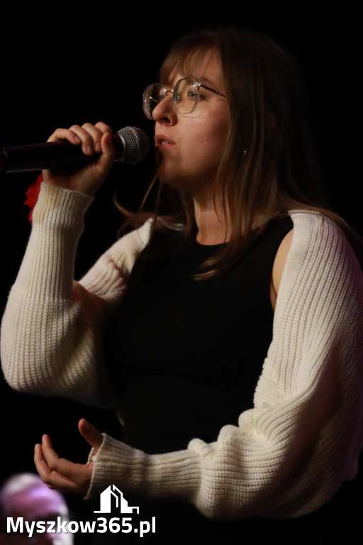 Fotorelacja I: XXVIII Wojewódzki Festiwal Pieśni Patriotycznej w Myszkowie