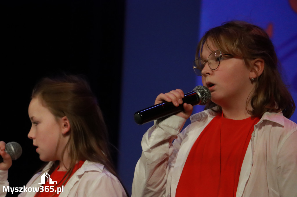 Fotorelacja II: XXVIII Wojewódzki Festiwal Pieśni Patriotycznej w Myszkowie