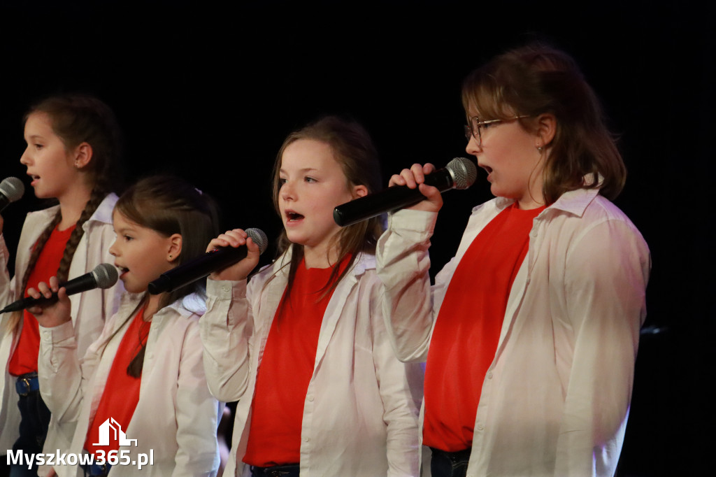 Fotorelacja II: XXVIII Wojewódzki Festiwal Pieśni Patriotycznej w Myszkowie