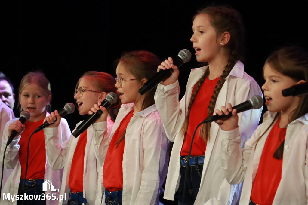 Fotorelacja II: XXVIII Wojewódzki Festiwal Pieśni Patriotycznej w Myszkowie