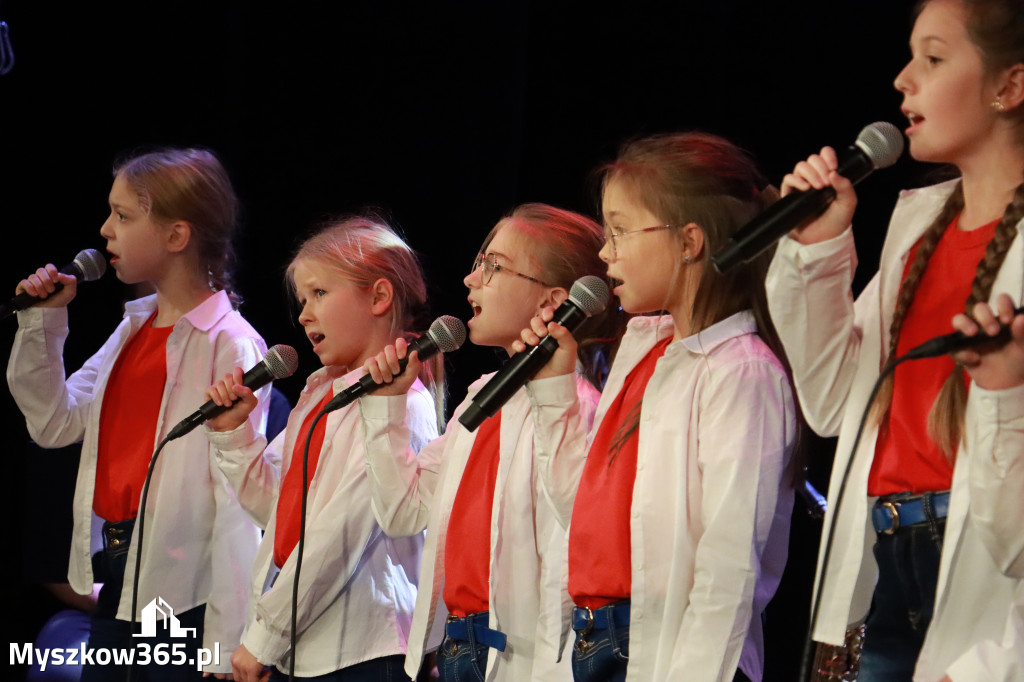 Fotorelacja II: XXVIII Wojewódzki Festiwal Pieśni Patriotycznej w Myszkowie