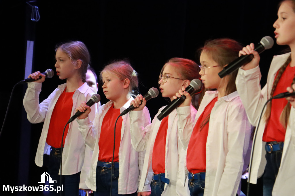 Fotorelacja II: XXVIII Wojewódzki Festiwal Pieśni Patriotycznej w Myszkowie