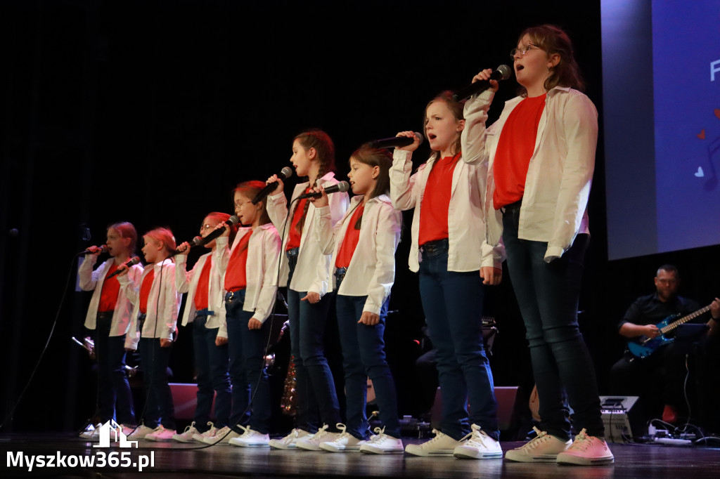 Fotorelacja II: XXVIII Wojewódzki Festiwal Pieśni Patriotycznej w Myszkowie