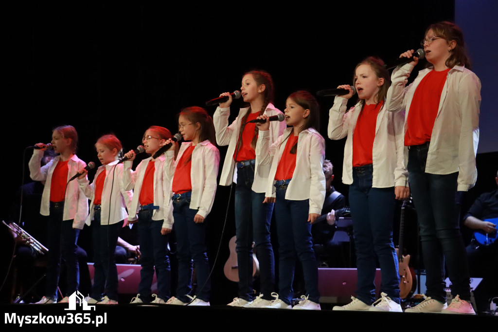 Fotorelacja II: XXVIII Wojewódzki Festiwal Pieśni Patriotycznej w Myszkowie