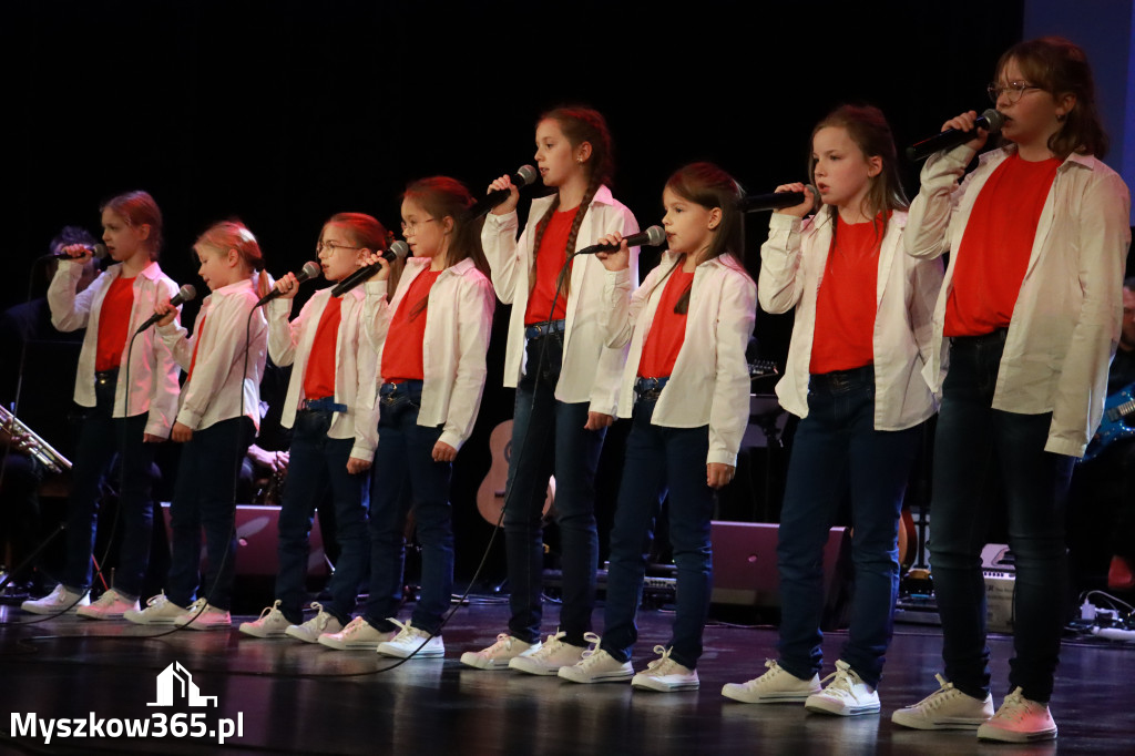 Fotorelacja II: XXVIII Wojewódzki Festiwal Pieśni Patriotycznej w Myszkowie