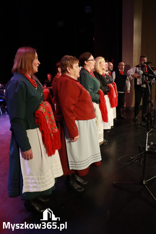 Fotorelacja II: XXVIII Wojewódzki Festiwal Pieśni Patriotycznej w Myszkowie