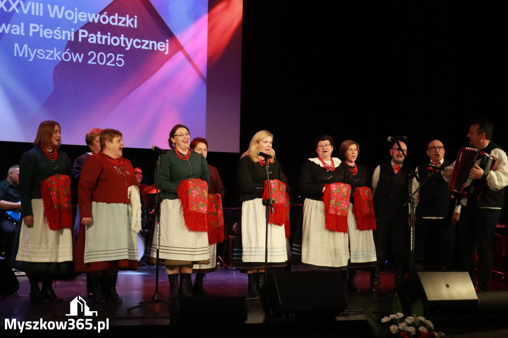 Fotorelacja II: XXVIII Wojewódzki Festiwal Pieśni Patriotycznej w Myszkowie