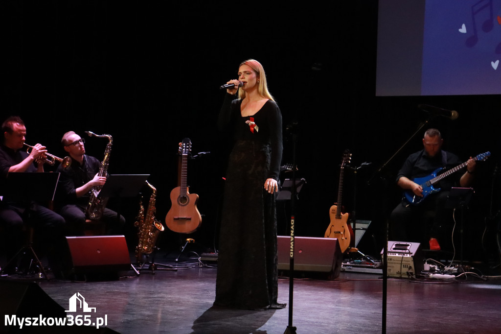 Fotorelacja II: XXVIII Wojewódzki Festiwal Pieśni Patriotycznej w Myszkowie