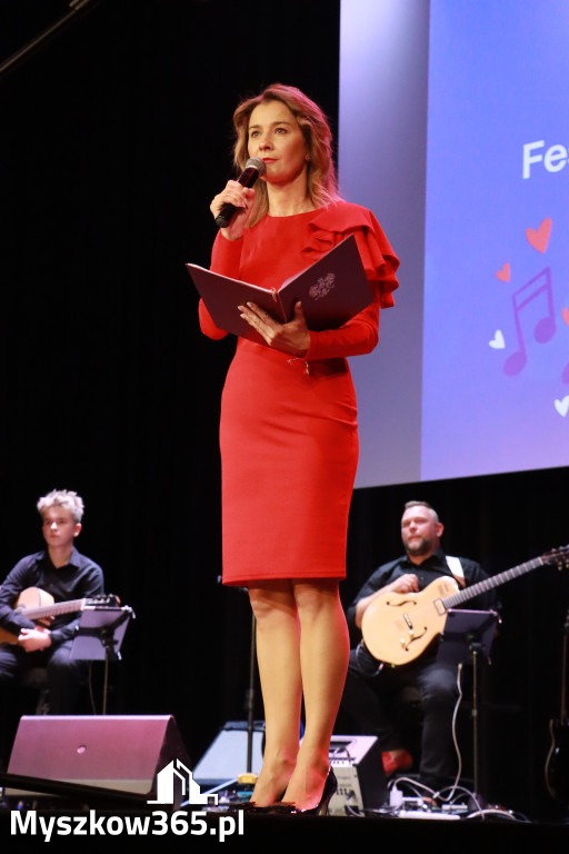 Fotorelacja II: XXVIII Wojewódzki Festiwal Pieśni Patriotycznej w Myszkowie