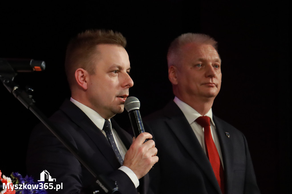 Fotorelacja II: XXVIII Wojewódzki Festiwal Pieśni Patriotycznej w Myszkowie