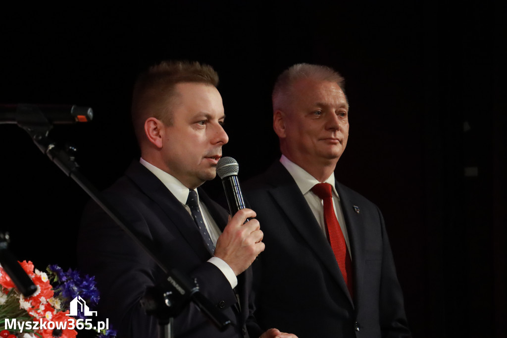 Fotorelacja II: XXVIII Wojewódzki Festiwal Pieśni Patriotycznej w Myszkowie