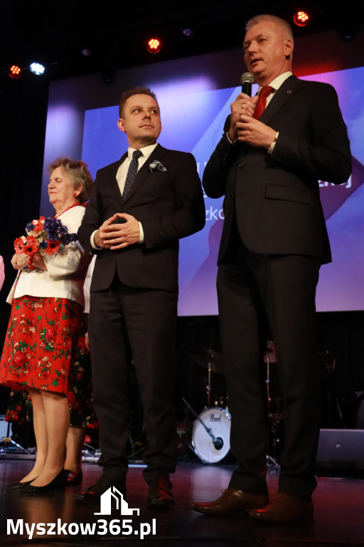 Fotorelacja II: XXVIII Wojewódzki Festiwal Pieśni Patriotycznej w Myszkowie