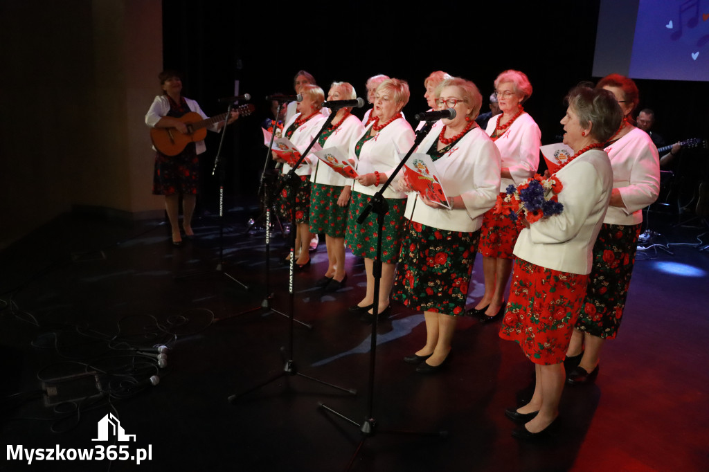 Fotorelacja II: XXVIII Wojewódzki Festiwal Pieśni Patriotycznej w Myszkowie
