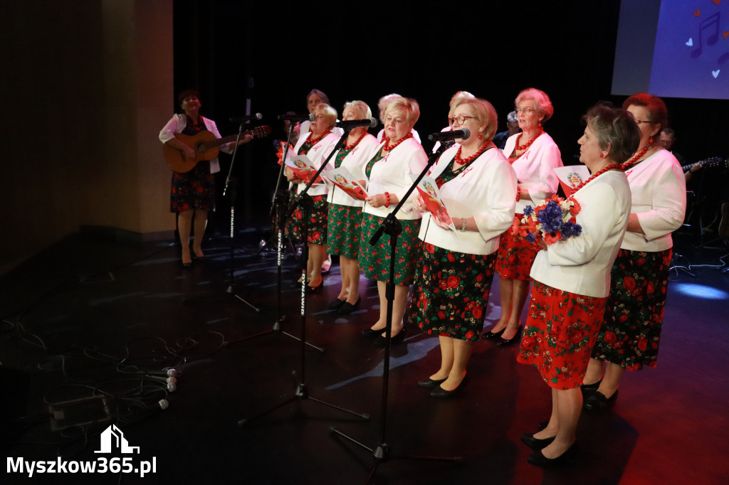 Fotorelacja II: XXVIII Wojewódzki Festiwal Pieśni Patriotycznej w Myszkowie