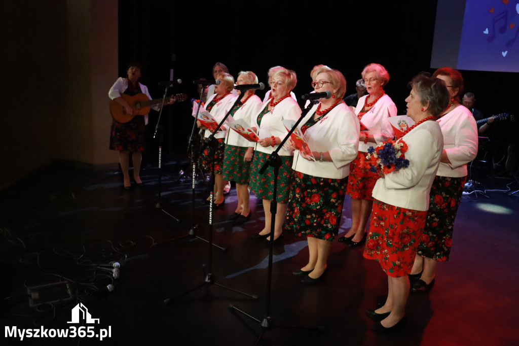 Fotorelacja II: XXVIII Wojewódzki Festiwal Pieśni Patriotycznej w Myszkowie
