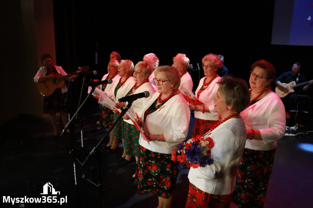 Fotorelacja II: XXVIII Wojewódzki Festiwal Pieśni Patriotycznej w Myszkowie