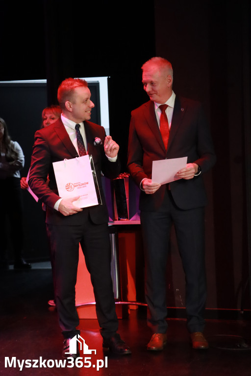 Fotorelacja II: XXVIII Wojewódzki Festiwal Pieśni Patriotycznej w Myszkowie