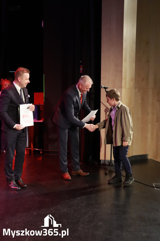 Fotorelacja II: XXVIII Wojewódzki Festiwal Pieśni Patriotycznej w Myszkowie