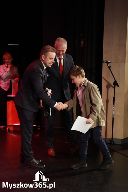 Fotorelacja II: XXVIII Wojewódzki Festiwal Pieśni Patriotycznej w Myszkowie