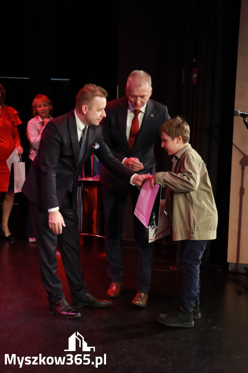 Fotorelacja II: XXVIII Wojewódzki Festiwal Pieśni Patriotycznej w Myszkowie