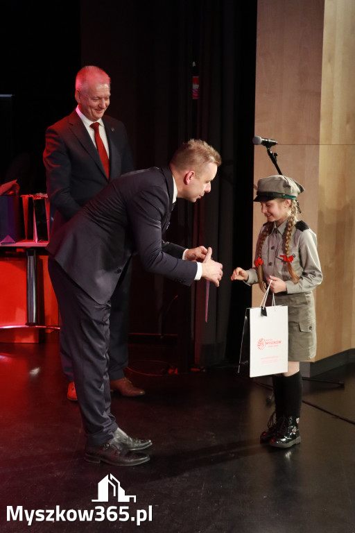 Fotorelacja II: XXVIII Wojewódzki Festiwal Pieśni Patriotycznej w Myszkowie