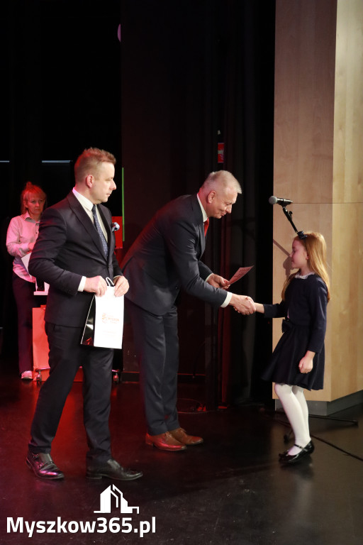 Fotorelacja II: XXVIII Wojewódzki Festiwal Pieśni Patriotycznej w Myszkowie
