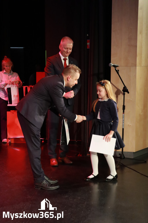 Fotorelacja II: XXVIII Wojewódzki Festiwal Pieśni Patriotycznej w Myszkowie