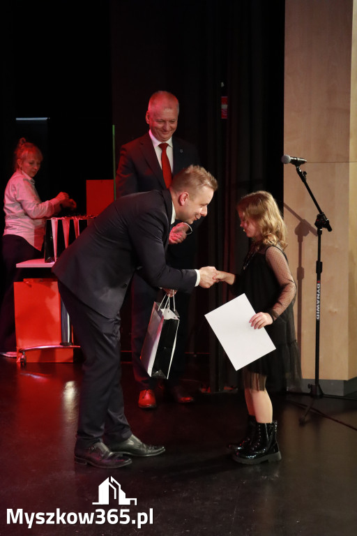 Fotorelacja II: XXVIII Wojewódzki Festiwal Pieśni Patriotycznej w Myszkowie