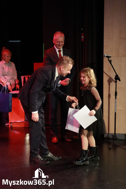 Fotorelacja II: XXVIII Wojewódzki Festiwal Pieśni Patriotycznej w Myszkowie