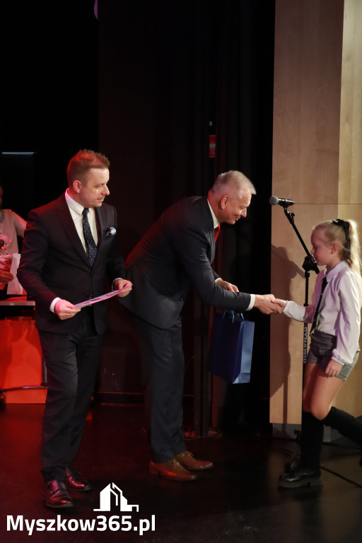 Fotorelacja II: XXVIII Wojewódzki Festiwal Pieśni Patriotycznej w Myszkowie