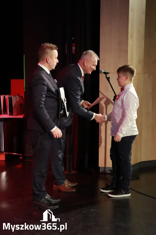 Fotorelacja II: XXVIII Wojewódzki Festiwal Pieśni Patriotycznej w Myszkowie