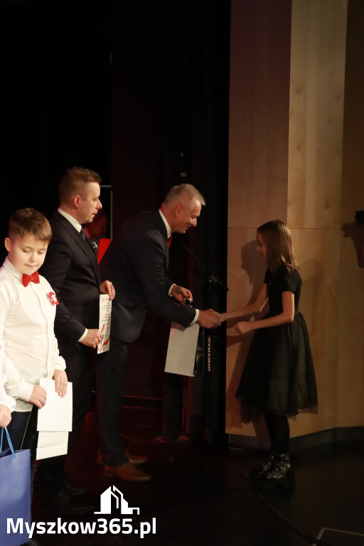 Fotorelacja II: XXVIII Wojewódzki Festiwal Pieśni Patriotycznej w Myszkowie